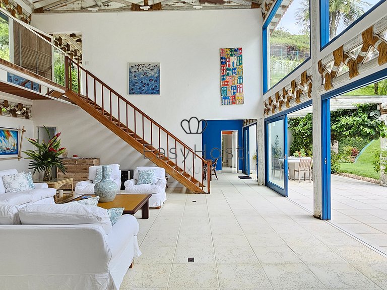 Casa en venta en Angra dos Reis en el Condominio Portogalo.