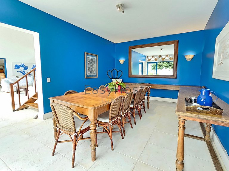 House for sale Angra dos Reis in the Portogalo Condominium