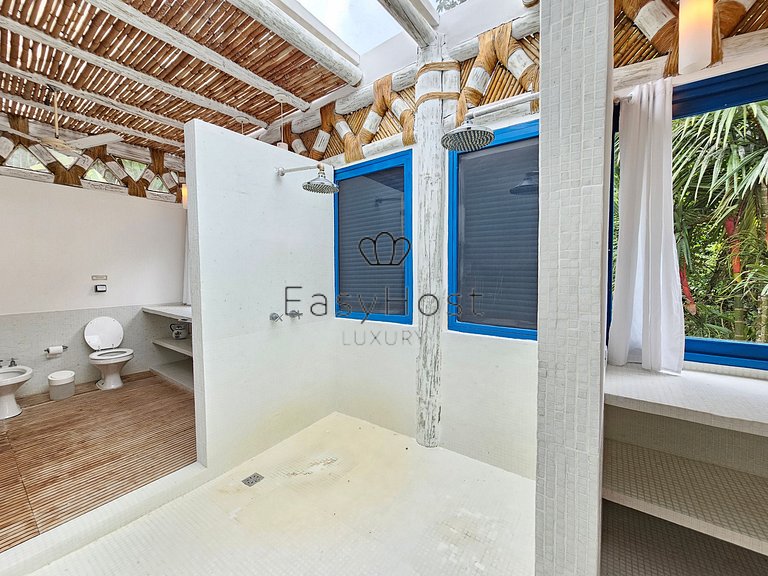 Casa en venta en Angra dos Reis en el Condominio Portogalo.