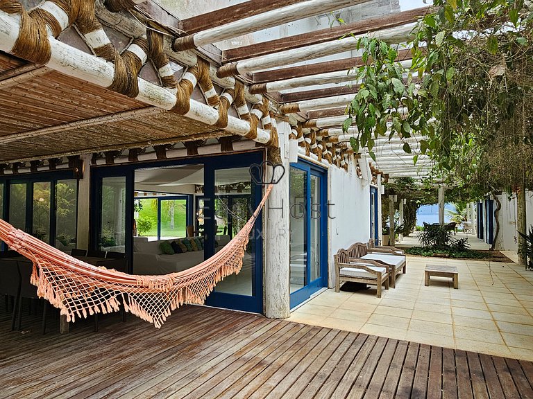 Casa en venta en Angra dos Reis en el Condominio Portogalo.