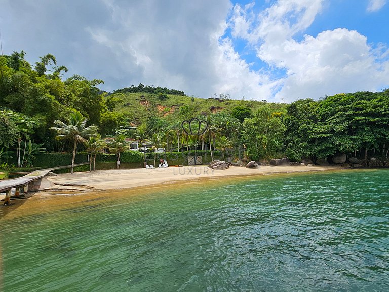 Casa à venda em Angra dos Reis no Condomínio Portogalo - Ang
