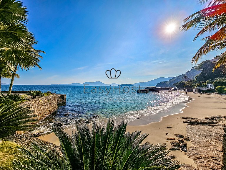 Luxury house for rent in Angra dos Reis with pool ocean view