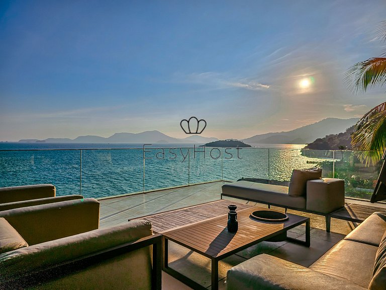 Aluguel de casa de luxo em Angra dos Reis piscina vista mar