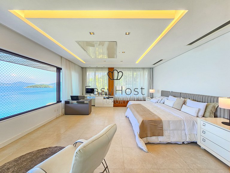 Luxury house for rent in Angra dos Reis with pool ocean view