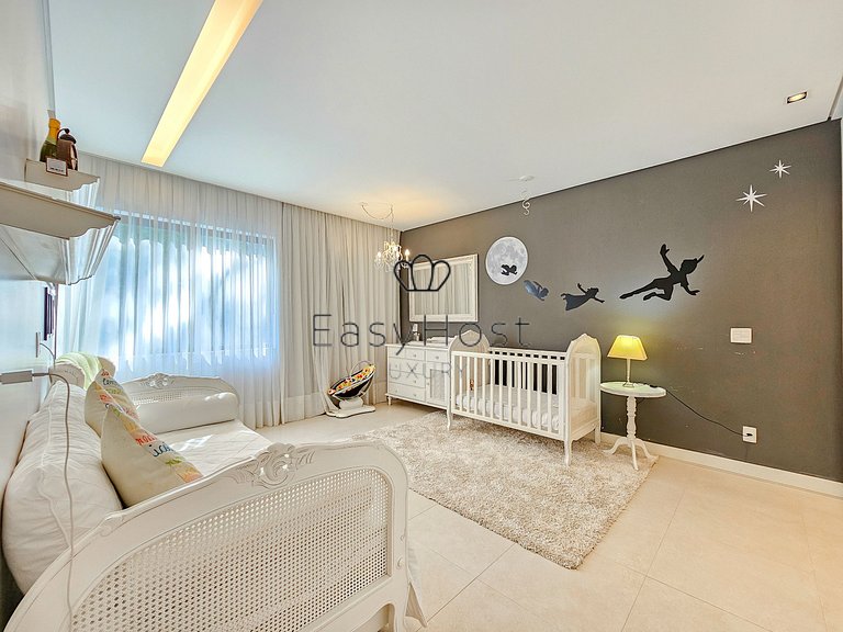 Luxury house for rent in Angra dos Reis with pool ocean view