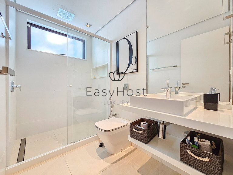 Aluguel de casa de luxo em Angra dos Reis piscina vista mar