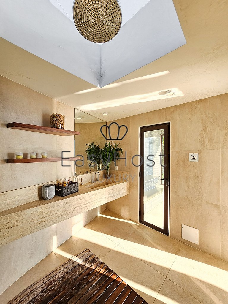 Aluguel de casa de luxo em Angra dos Reis piscina vista mar