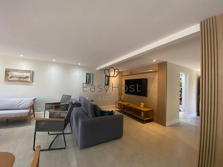 Casa en venta en Angra dos Reis en condominio cerrado.