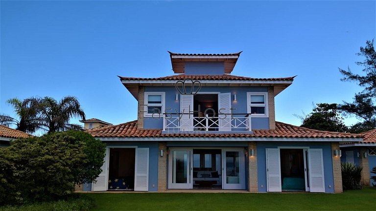 Aluguel de casa para temporada em Búzios com piscina borda i
