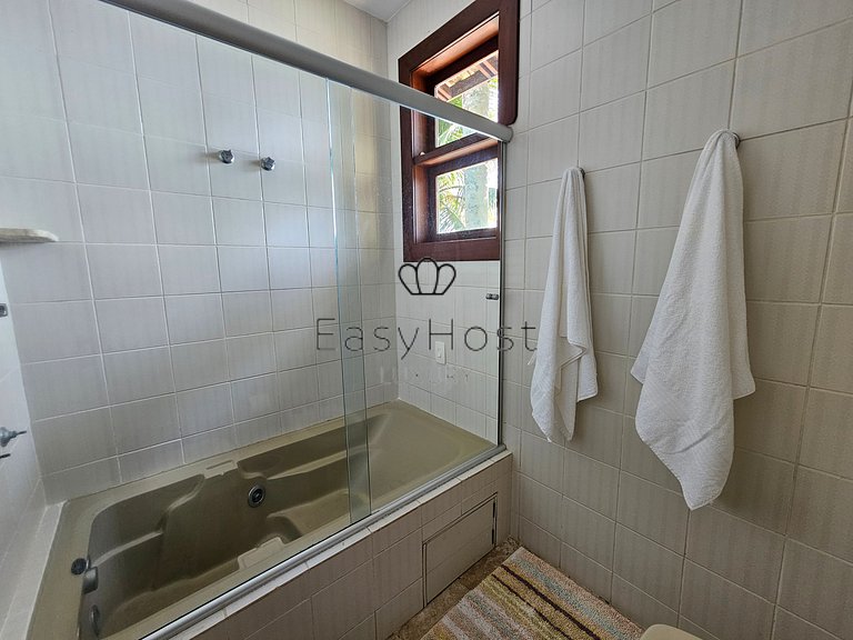 Vacation rental house on the beach in Angra dos Reis, beachf