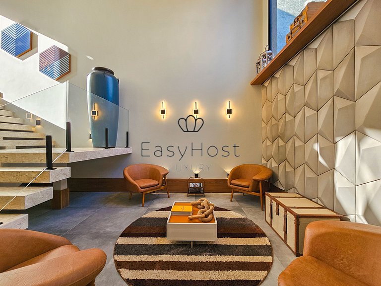 Luxury beachfront house for rent in Angra dos Reis.