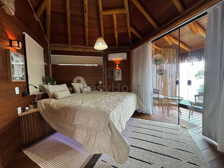 Casa à venda em Angra dos Reis com piscina, praia e hidro.