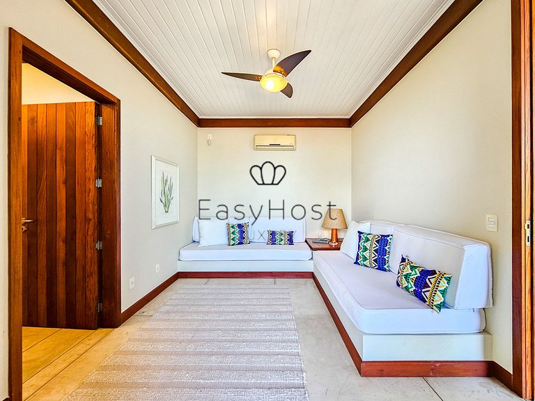 Casa para temporada em Angra com piscina pé na areia e sauna