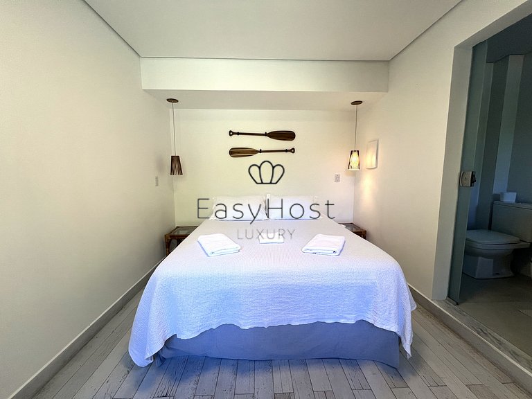 Vacation rental house on the beach in Angra dos Reis, beachf