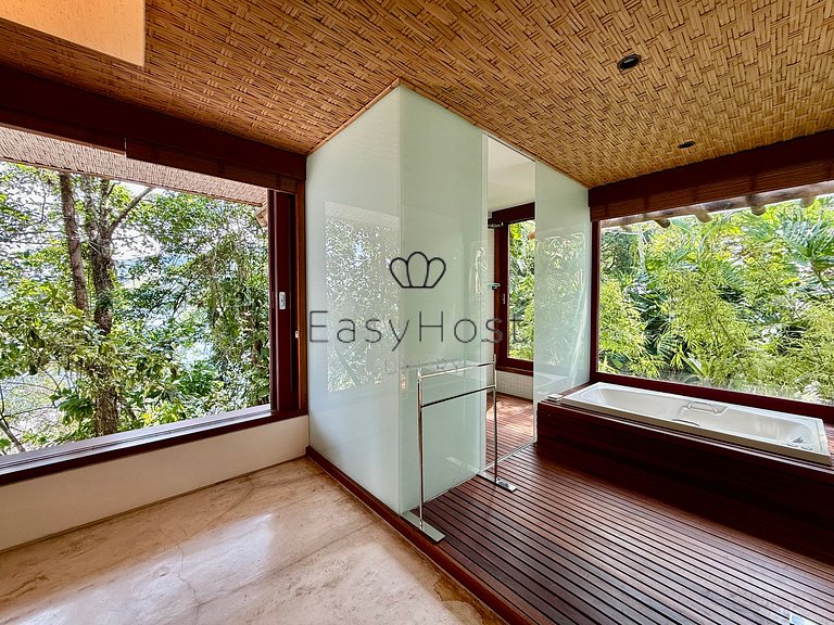 Casa de praia à venda no Portogalo com sauna, academia e vis
