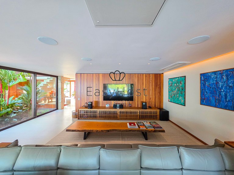 Lujosa mansión en Angra dos Reis, un remanso de refinamiento