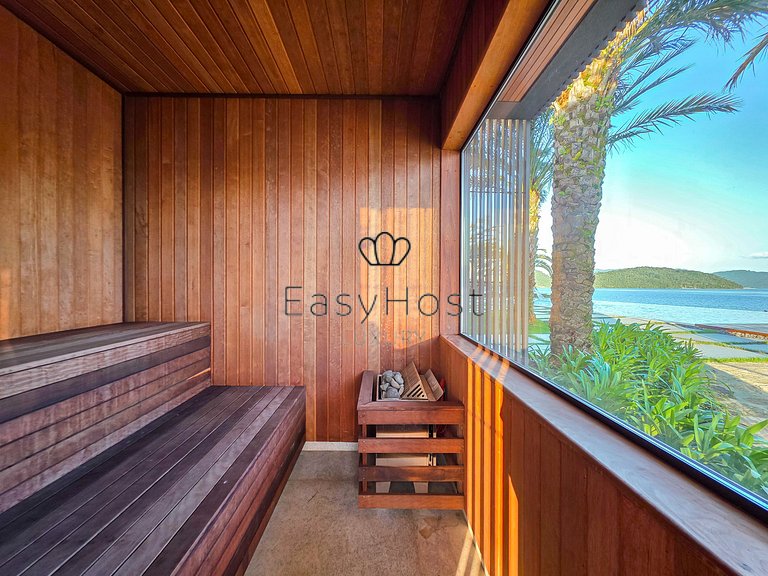 Luxurious mansion in Angra dos Reis, a haven of refinement.