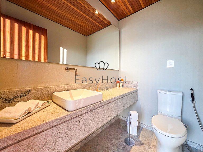 Luxurious mansion in Angra dos Reis, a haven of refinement.