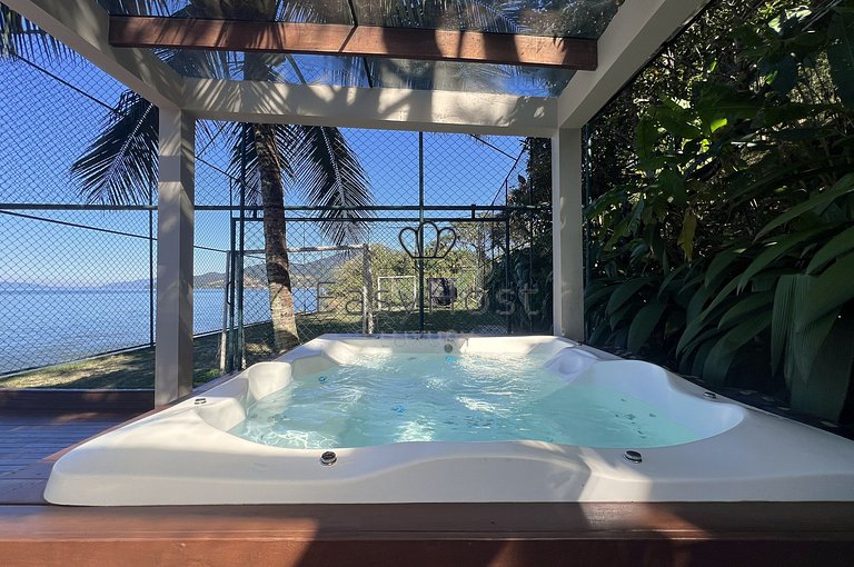 Casa Exclusiva para Locação no Condomínio Portobello – Angra