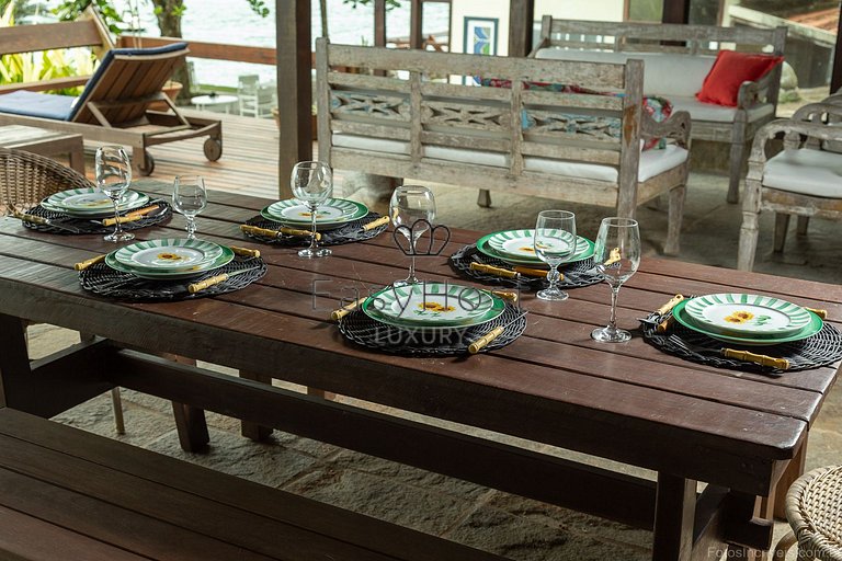 Spectacular House for Sale on the Island - ANGV079