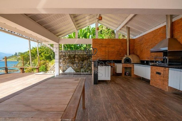 Casa à venda Pé na Areia em Ilha Privativa em Angra dos Reis