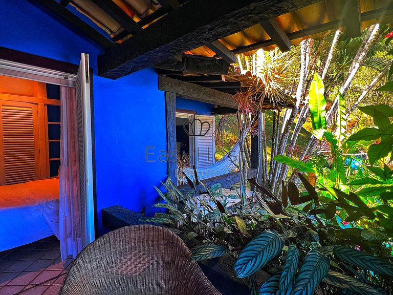 Luxury beachfront mansion in Angra dos Reis