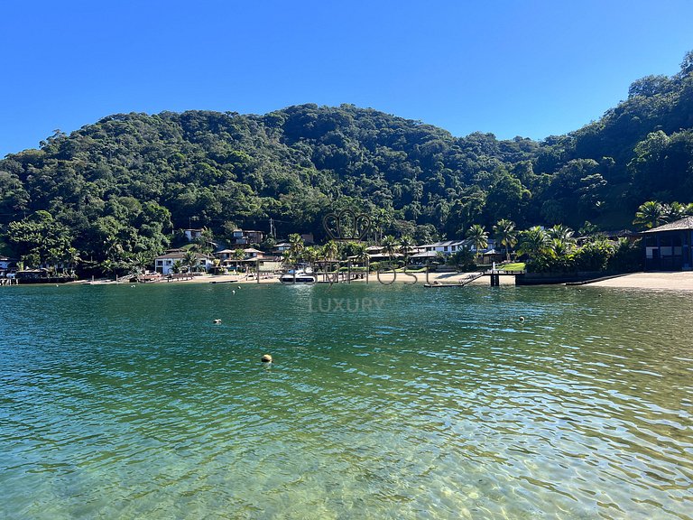 Mansión de lujo frente al mar en Angra dos Reis