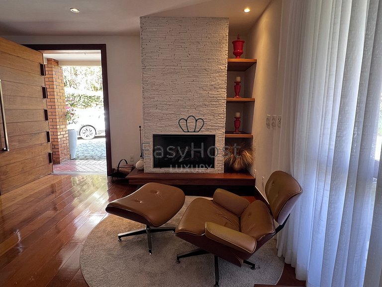 Experience the Serra Lifestyle – ITA03