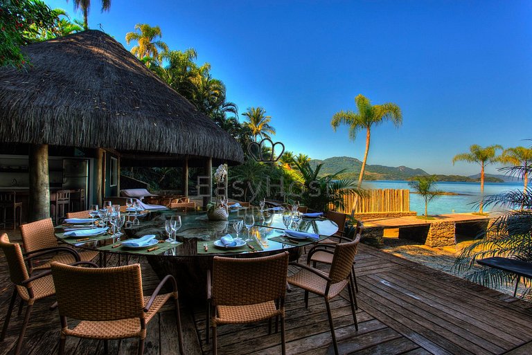 Private Island in Angra – Villa with 5 Suites, Pier, Beach a