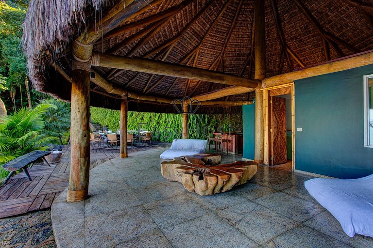 Ilha Privativa Luxosa em Angra - ANG 72
