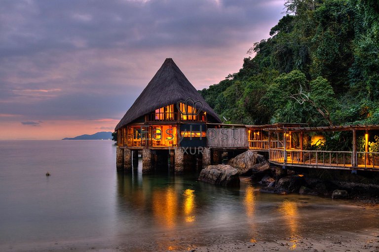 Private Island in Angra – Villa with 5 Suites, Pier, Beach a