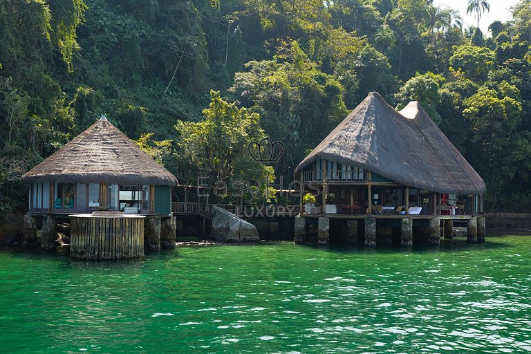 Isla privada y lujosa en venta en Angra dos Reis.