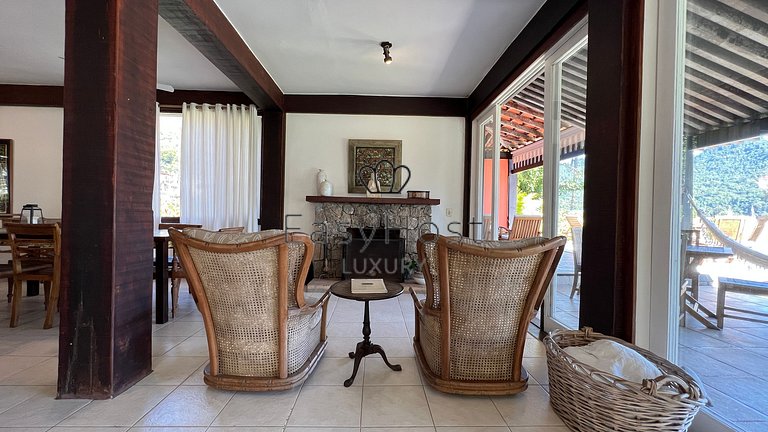 Luxury house rental in Angra dos Reis