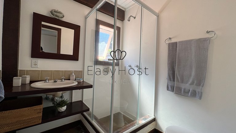 Aluguel de casa em Angra dos Reis com piscina e praia