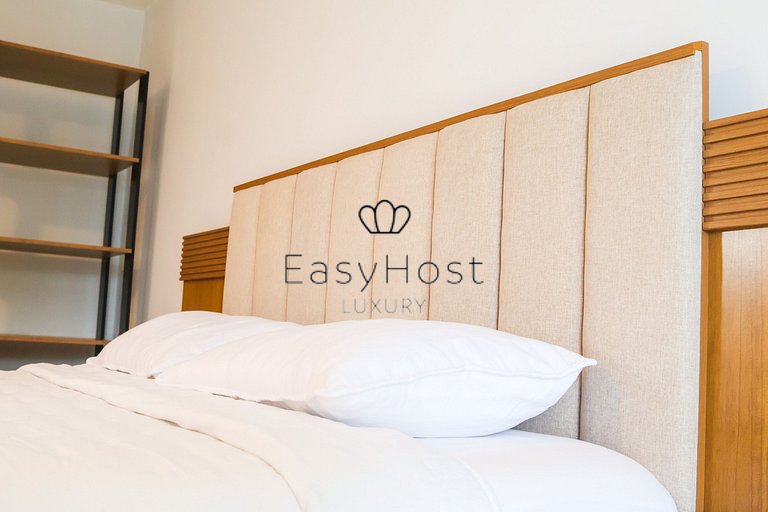 House with 57m of canal frontage in Porto Bracuhy in Angra