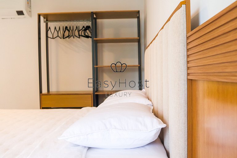 Casa com 57m de Canal no Porto Bracuhy em Angra dos Reis