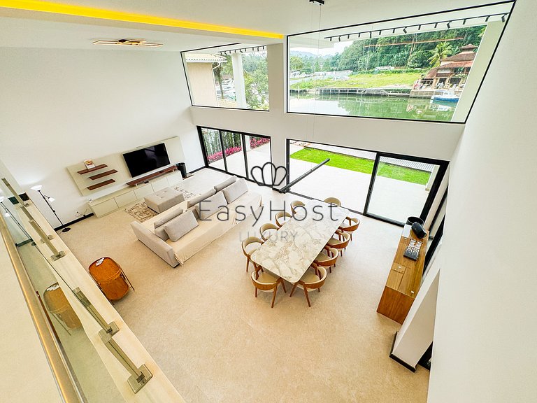 Casa con 57m de frente al canal en Porto Bracuhy, Angra dos