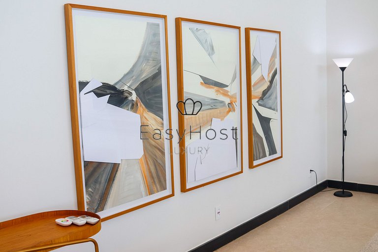 House with 57m of canal frontage in Porto Bracuhy in Angra