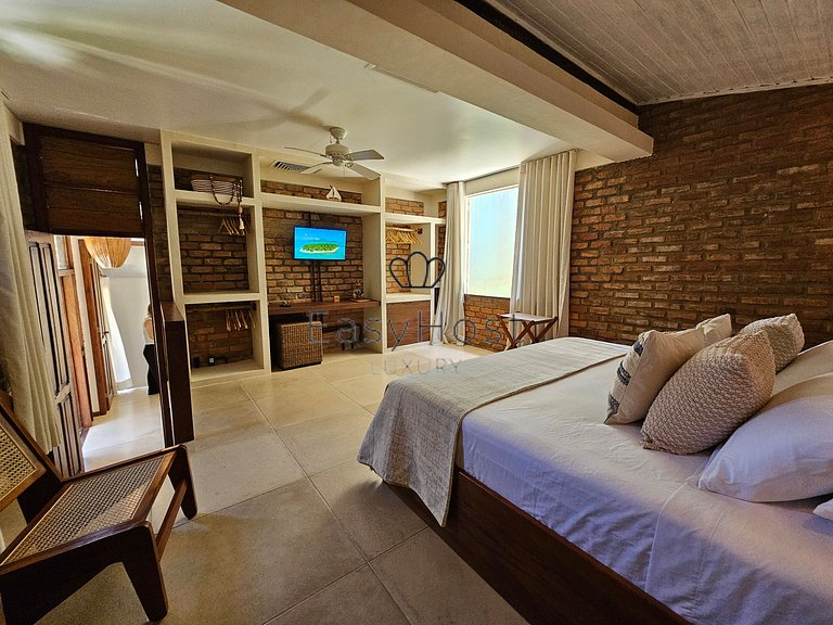 Beachfront house for vacation rental in Búzios.