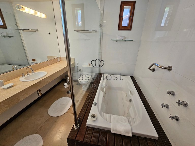 Casa frente al mar para alquiler vacacional en Búzios.