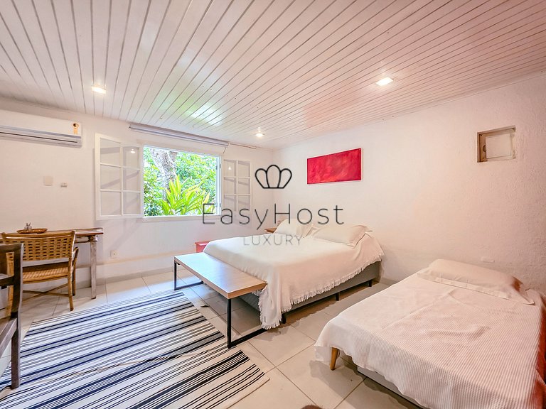 Aluguel por temporada de casa pé na areia em Mangaratiba com