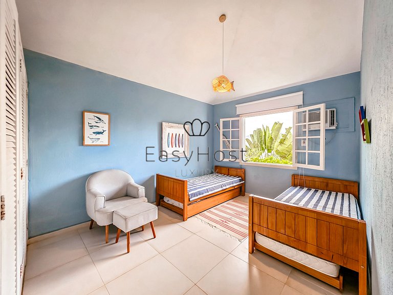 Aluguel por temporada de casa pé na areia em Mangaratiba com