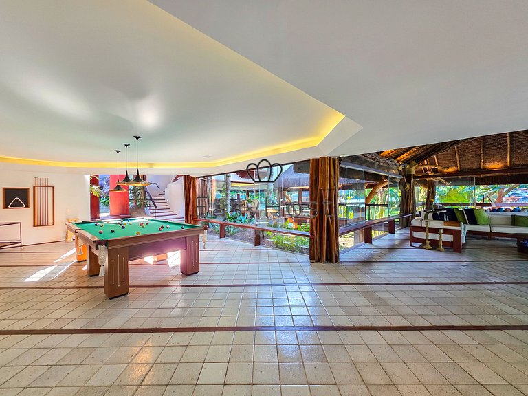 Beachfront house for rent with pool and sauna