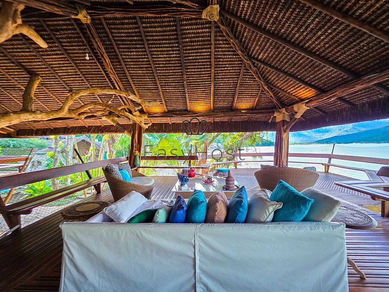 Beachfront house for rent with pool and sauna