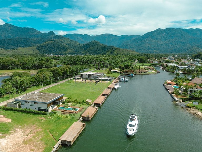 Luxury mansion for sale in Angra dos Reis