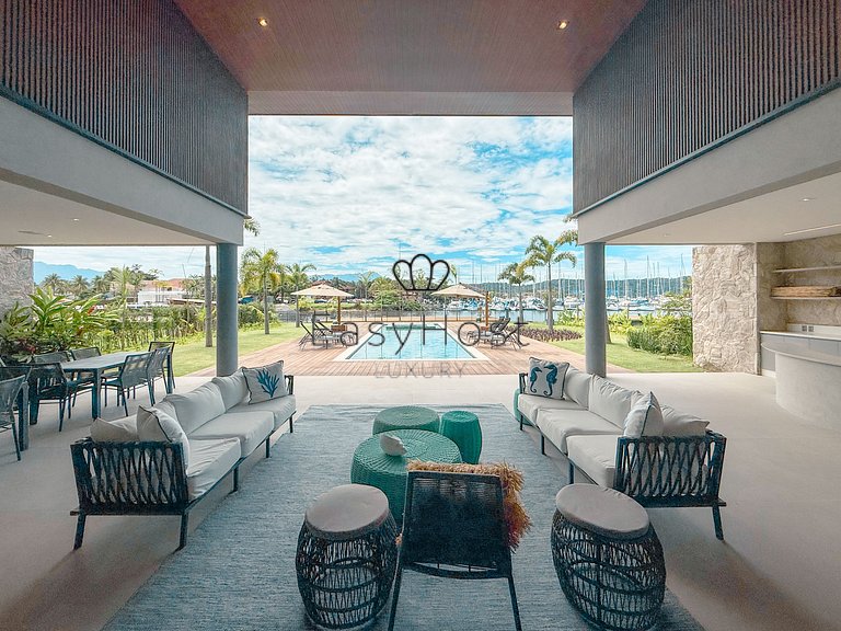 Luxury mansion for sale in Angra dos Reis