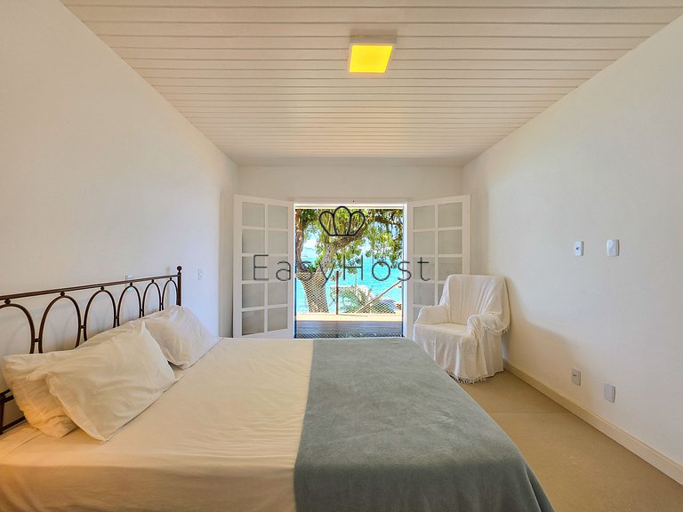 Casa à venda Pé na Areia em Ilha Privativa em Angra dos Reis