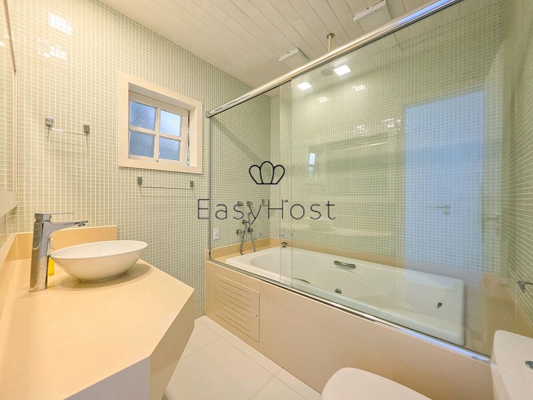 Casa frente al mar en venta isla privada en Angra dos Reis