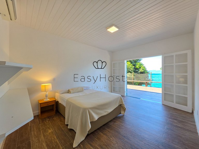 Casa frente al mar en venta isla privada en Angra dos Reis