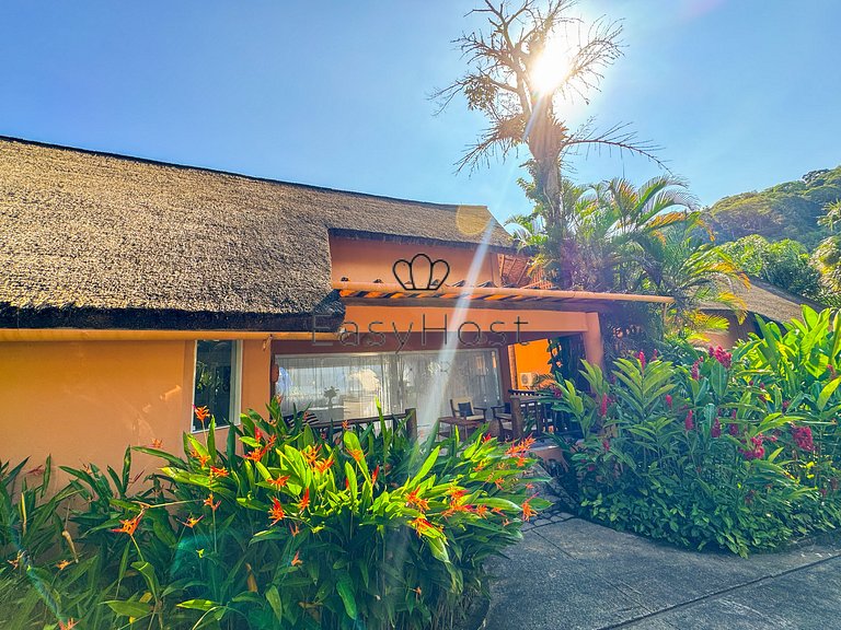 Linda casa com vista panorâmica para o mar